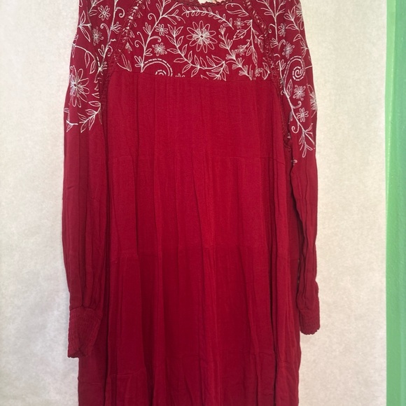 Savanna Jane Dresses & Skirts - Savanna Jane Red Dress Embroidery 1X